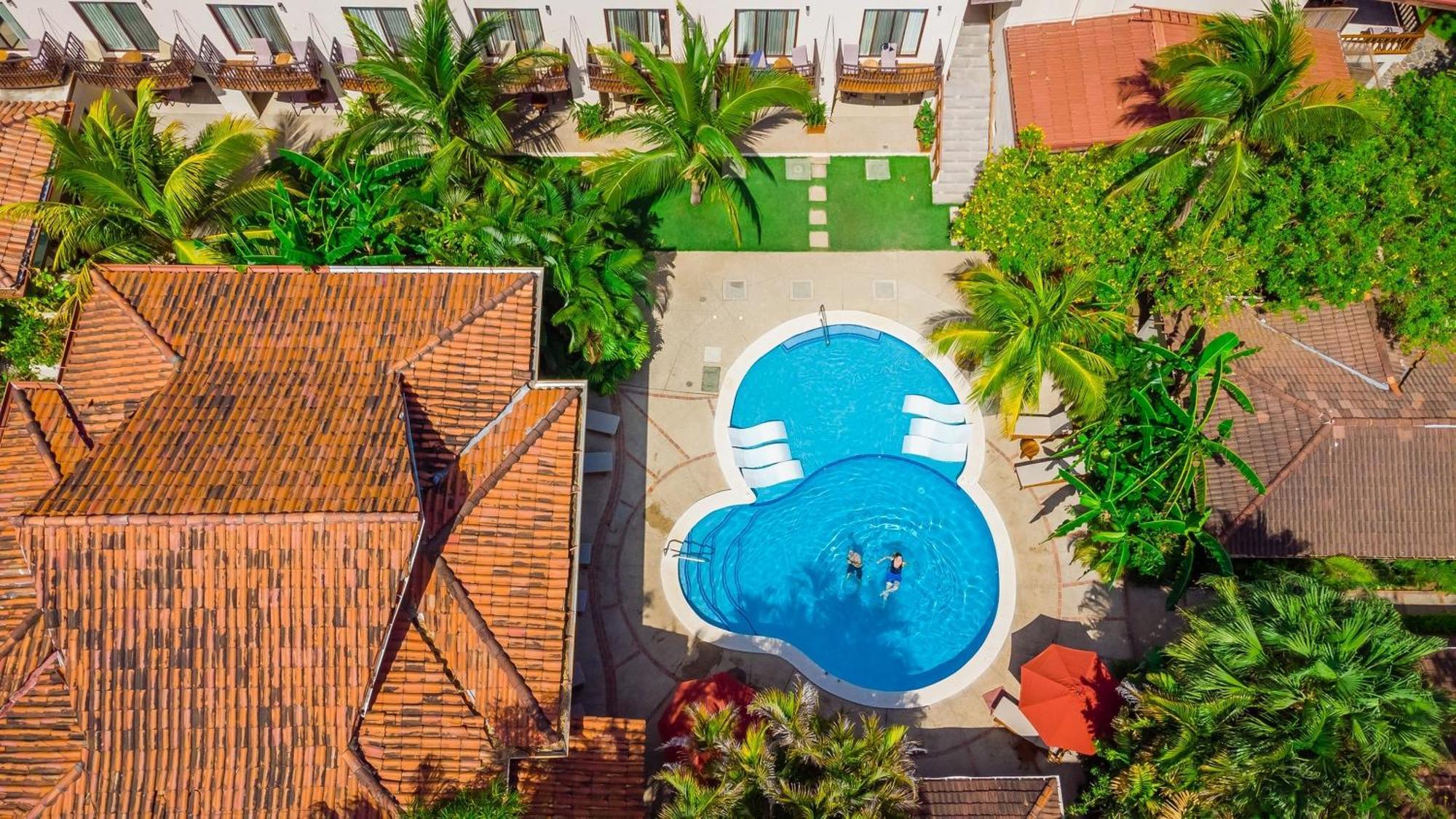 The Coast Beachfront Hotel Tamarindo Zewnętrze zdjęcie