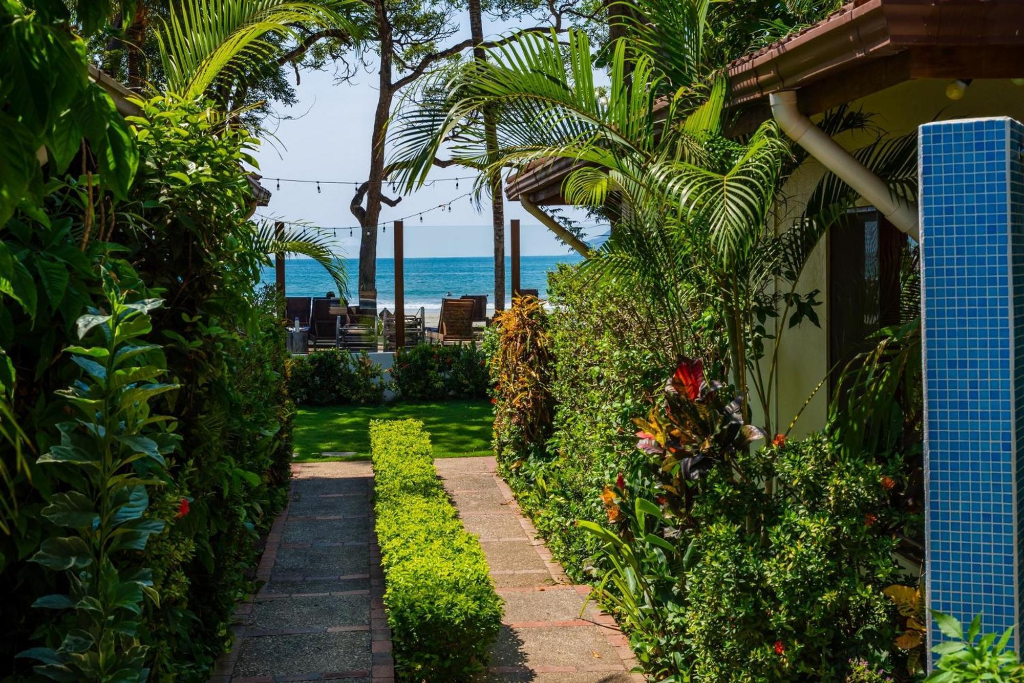 The Coast Beachfront Hotel Tamarindo Zewnętrze zdjęcie